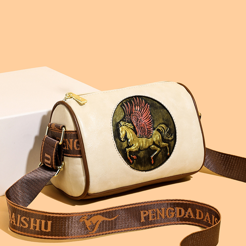 2025 New Vintage Pegasus Embos - Luxury Bags Hand Painted のレビューと価格