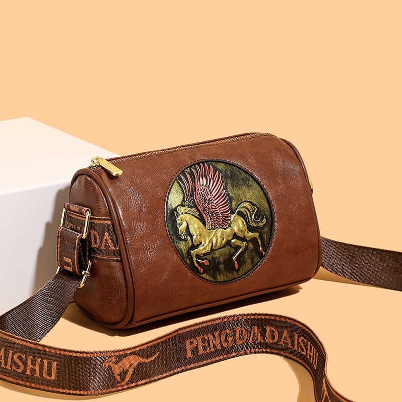2025 New Vintage Pegasus Embos - Luxury Bags Hand Painted のレビューと価格