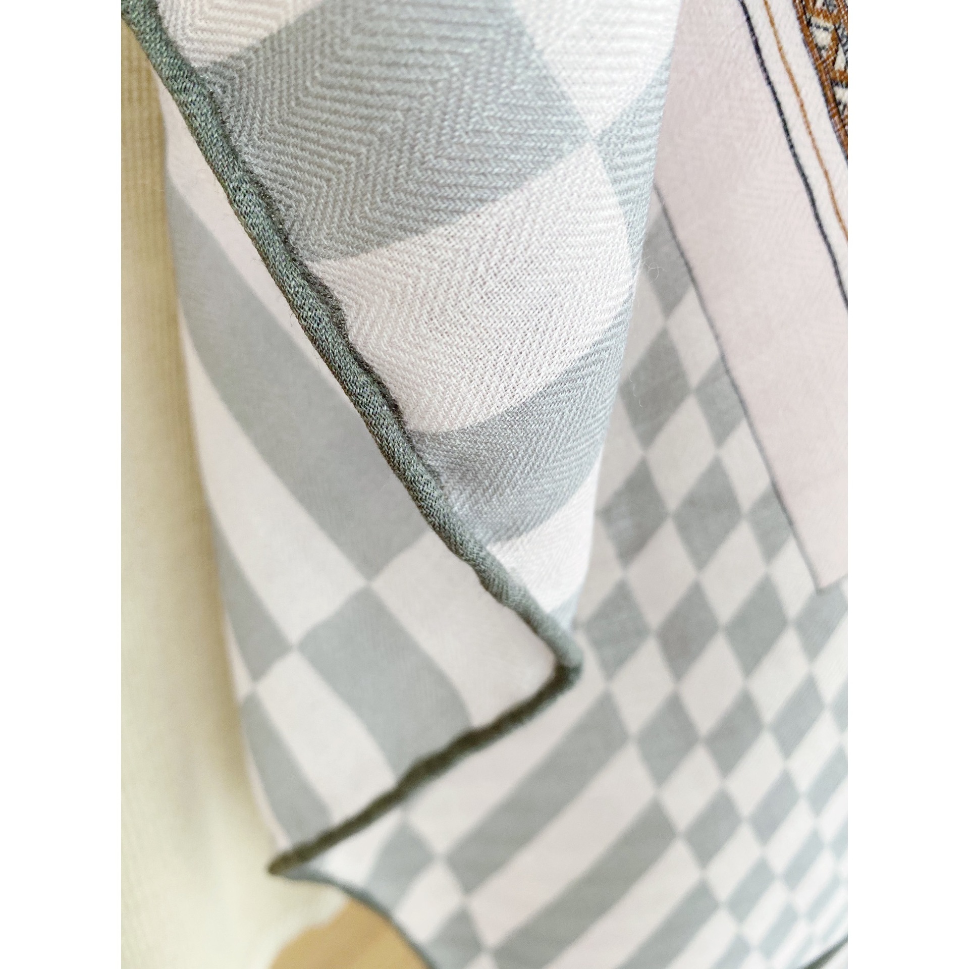 Winter Luxury Scarf Women Hand - Luxury Xmas Bags のレビューと価格