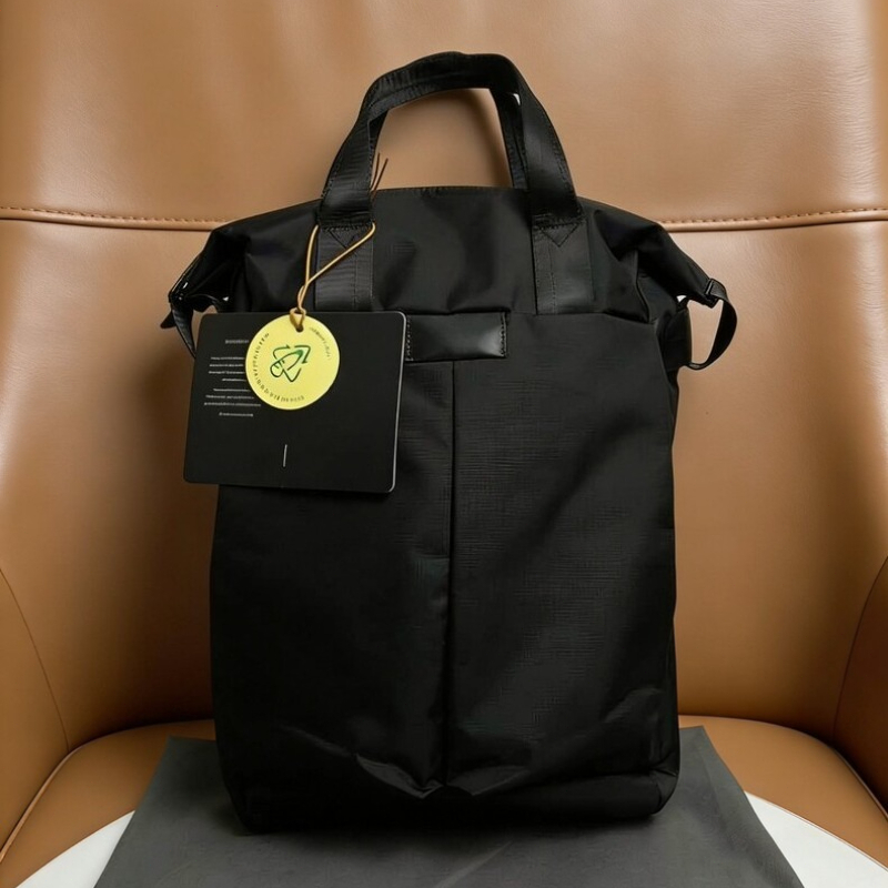 Luxury Tokyo TotePack 20L Unis - Luxury Bags For Laptop のレビューと価格
