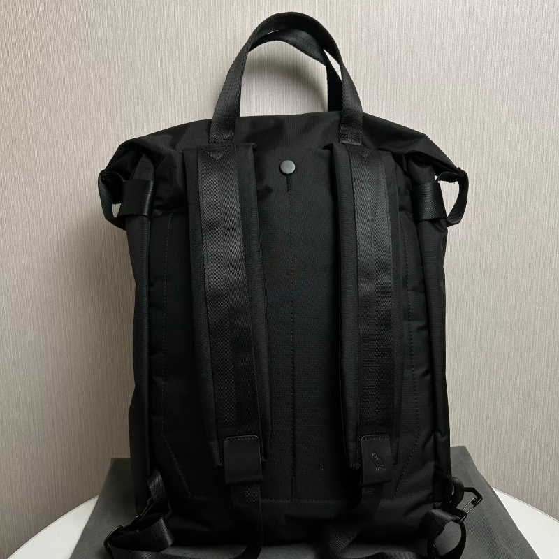Luxury Tokyo TotePack 20L Unis - Luxury Bags For Laptop のレビューと価格