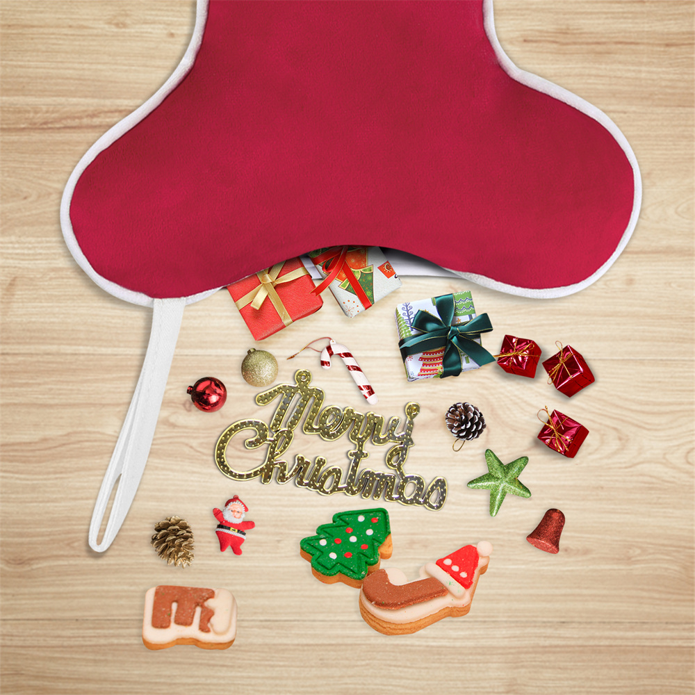 Velvet Dog Christmas Stocking  - Luxury Xmas Bags のレビューと価格