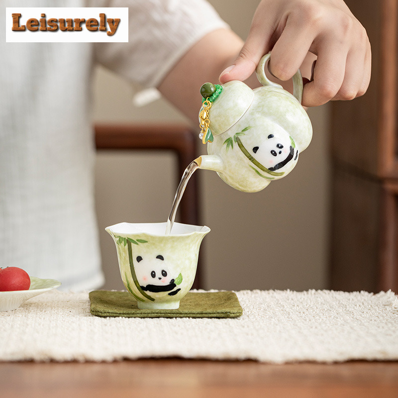 Hand-painted Panda Travel Tea  - Luxury Bags Hand Painted のレビューと価格