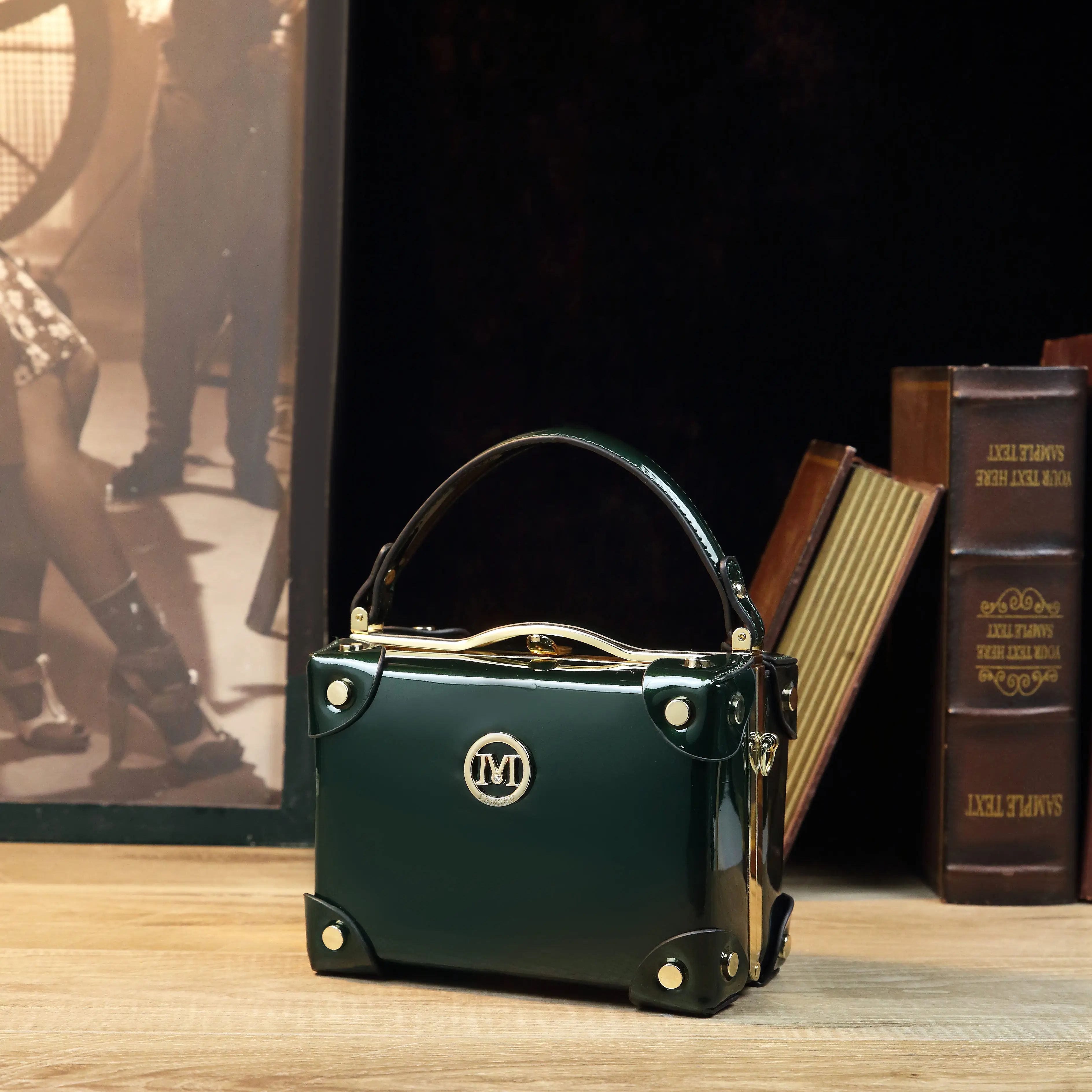 Female Backpack Mini Backpack  - Luxury Bags Vip のレビューと価格