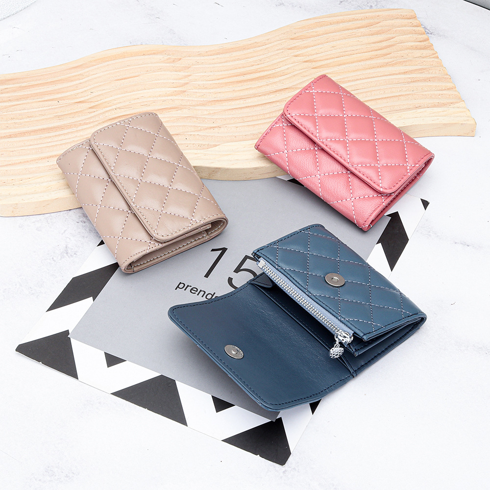 Sheepskin Quilted Card Holder  - Luxury Bags Brand Names のレビューと価格